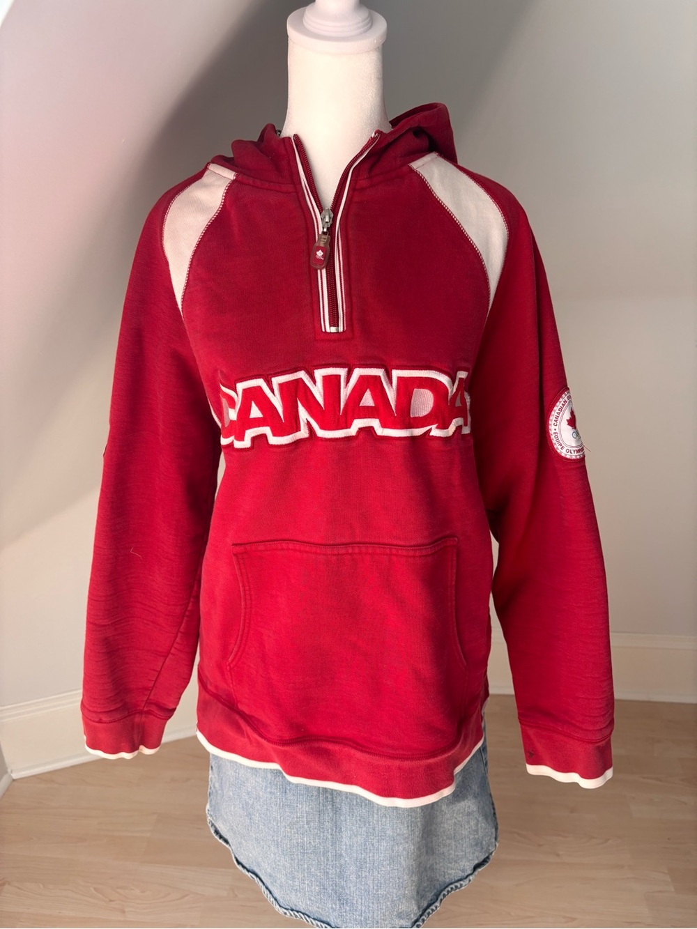 2006 Team Canada Olympic Hoodie 🇨🇦